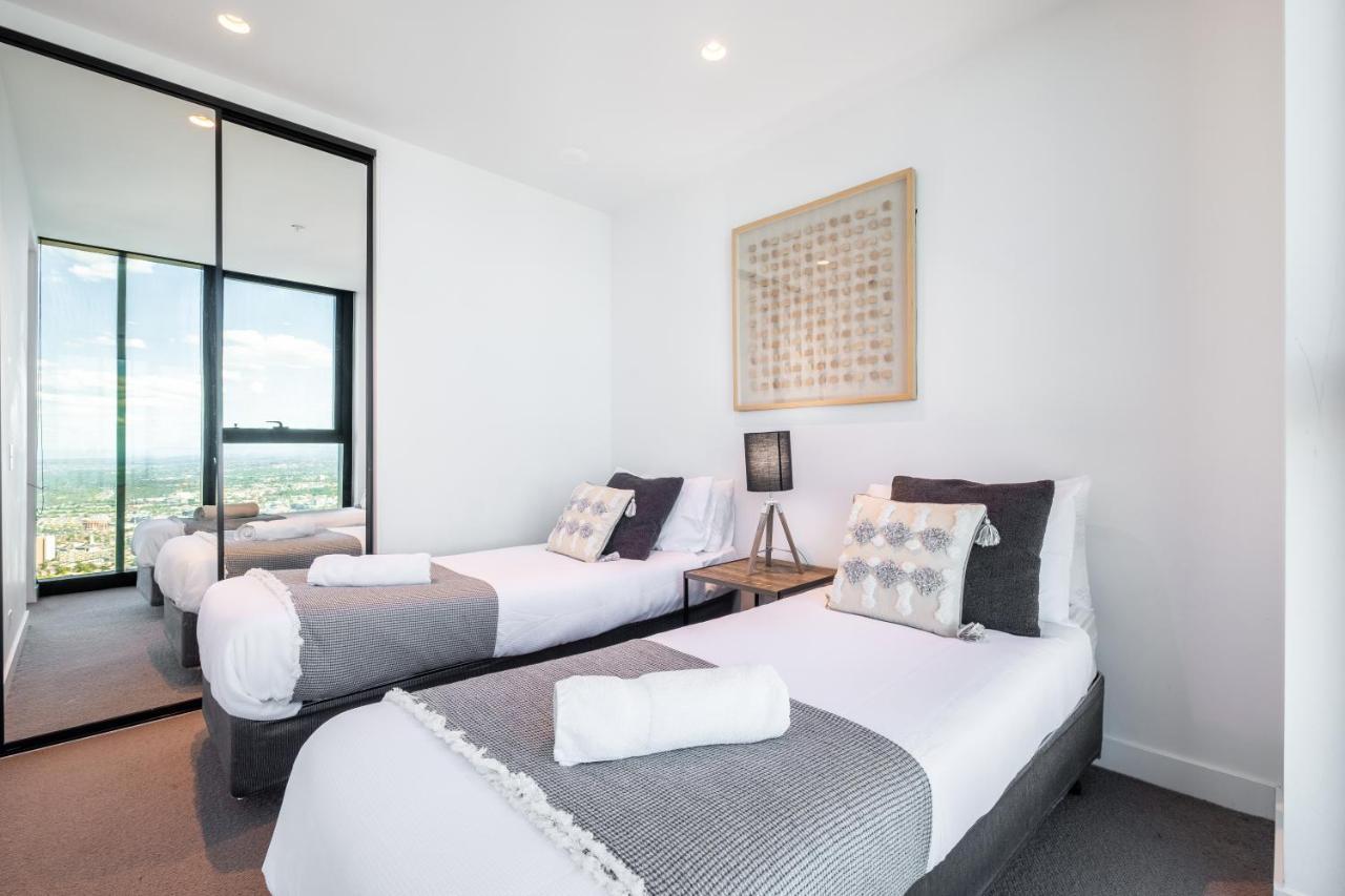 Mega Style Apartments Victoria One Melbourne Exterior foto